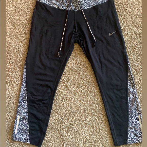 Nike pro leggings - Picture 1 of 5